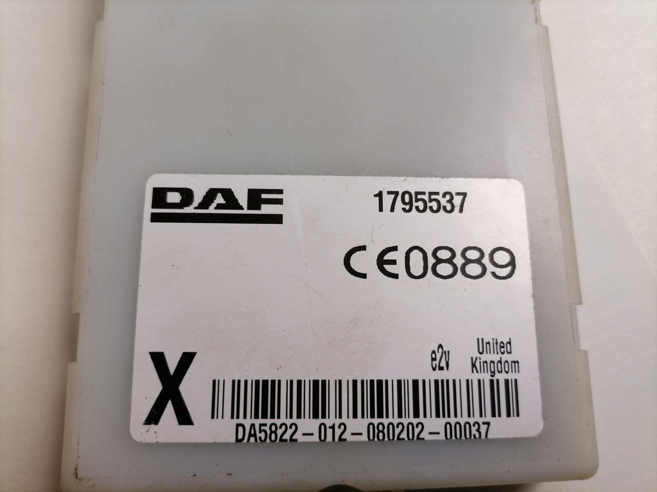 DAF Juhtplokk 1795537 - Universeel onderdeel voor Vrachtwagen: afbeelding 3 DAF Juhtplokk 1795537 - Universeel onderdeel voor Vrachtwagen: afbeelding 3