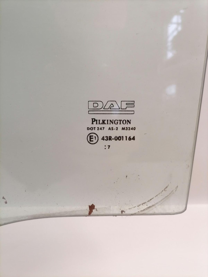 DAF Küljeklaas, vasak 1284623 - Raam en onderdelen voor Vrachtwagen: afbeelding 3 DAF Küljeklaas, vasak 1284623 - Raam en onderdelen voor Vrachtwagen: afbeelding 3