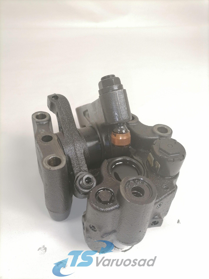 DAF Set of rockers with shaft 1732002 - Universeel onderdeel voor Vrachtwagen: afbeelding 1 DAF Set of rockers with shaft 1732002 - Universeel onderdeel voor Vrachtwagen: afbeelding 1