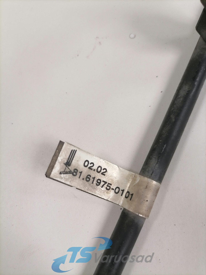 MAN A/C pipe 81619750101 - Verwarming/ Ventilatie voor Vrachtwagen: afbeelding 2 MAN A/C pipe 81619750101 - Verwarming/ Ventilatie voor Vrachtwagen: afbeelding 2