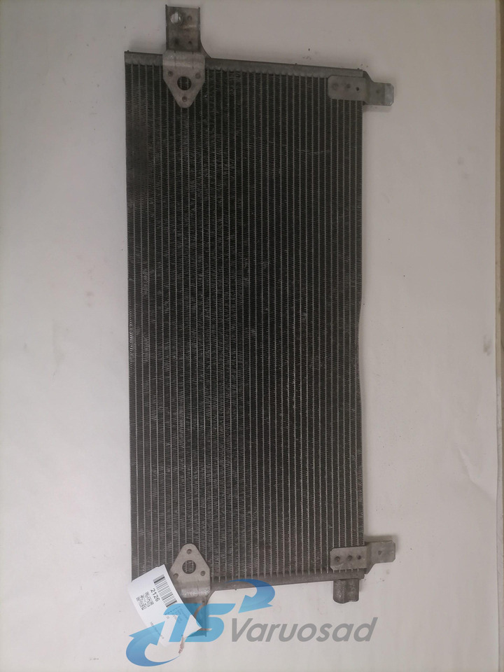 MAN A/C radiator 81619200030 - Verwarming/ Ventilatie voor Vrachtwagen: afbeelding 1 MAN A/C radiator 81619200030 - Verwarming/ Ventilatie voor Vrachtwagen: afbeelding 1