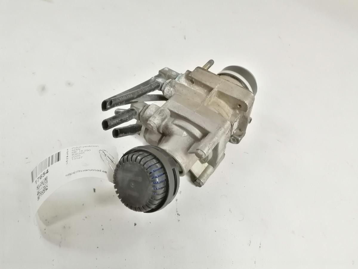 MAN Brake pressure control II36301 - Remventiel voor Vrachtwagen: afbeelding 4 MAN Brake pressure control II36301 - Remventiel voor Vrachtwagen: afbeelding 4