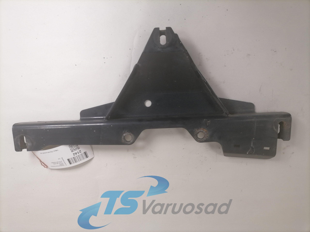 MAN Bummmmper bracket 81416105485 - Bumper voor Vrachtwagen: afbeelding 1 MAN Bummmmper bracket 81416105485 - Bumper voor Vrachtwagen: afbeelding 1