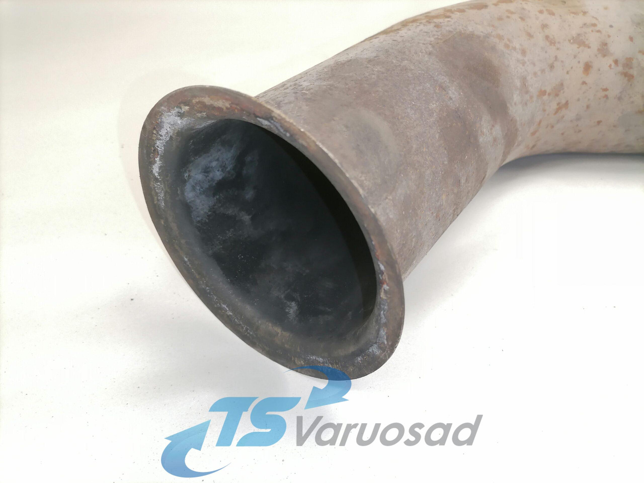 MAN Exhaust pipe 51152015225 - Geluiddemper voor Vrachtwagen: afbeelding 2 MAN Exhaust pipe 51152015225 - Geluiddemper voor Vrachtwagen: afbeelding 2
