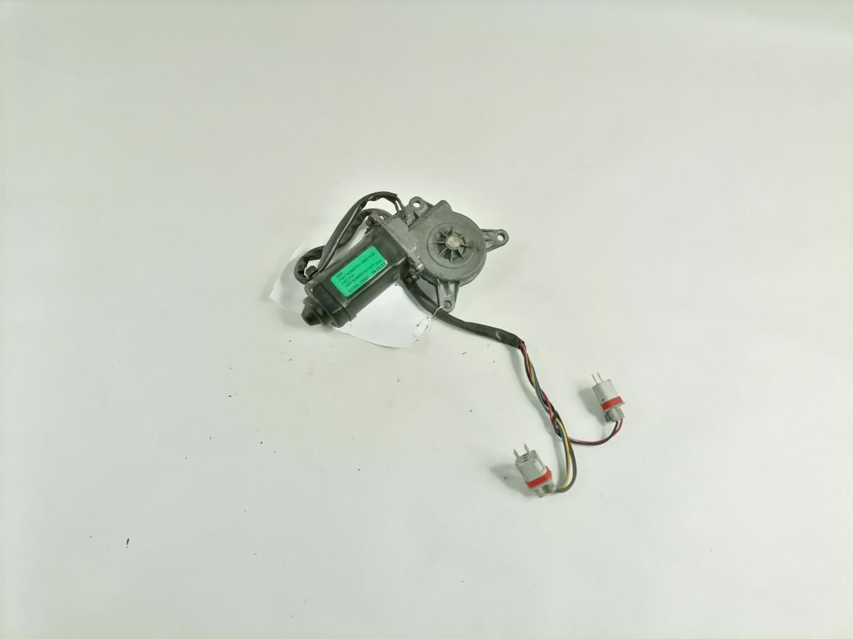 MAN Glass lift 81286016126 - Raam en onderdelen voor Vrachtwagen: afbeelding 3 MAN Glass lift 81286016126 - Raam en onderdelen voor Vrachtwagen: afbeelding 3