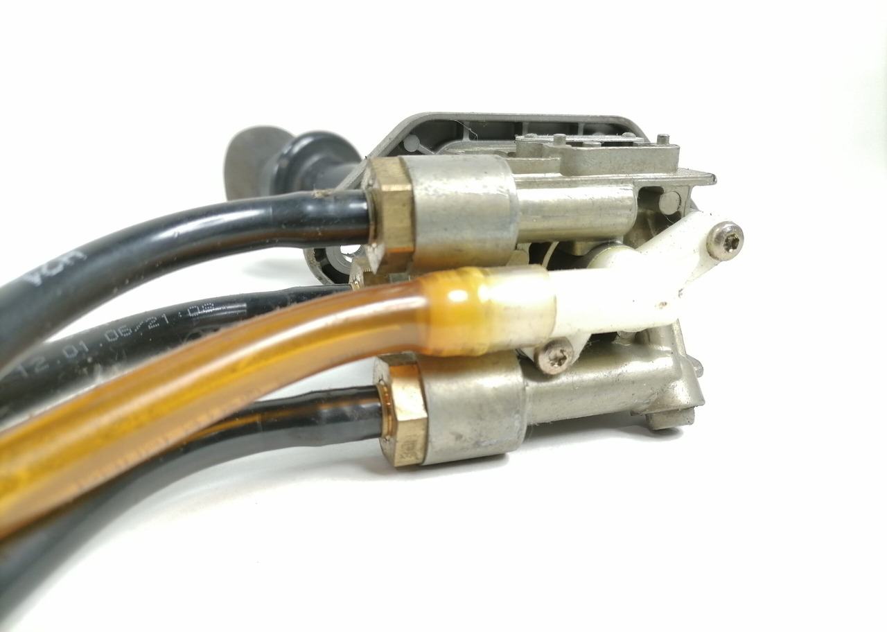 MAN Handbrake control lever 81523156156 - Universeel onderdeel voor Vrachtwagen: afbeelding 5 MAN Handbrake control lever 81523156156 - Universeel onderdeel voor Vrachtwagen: afbeelding 5