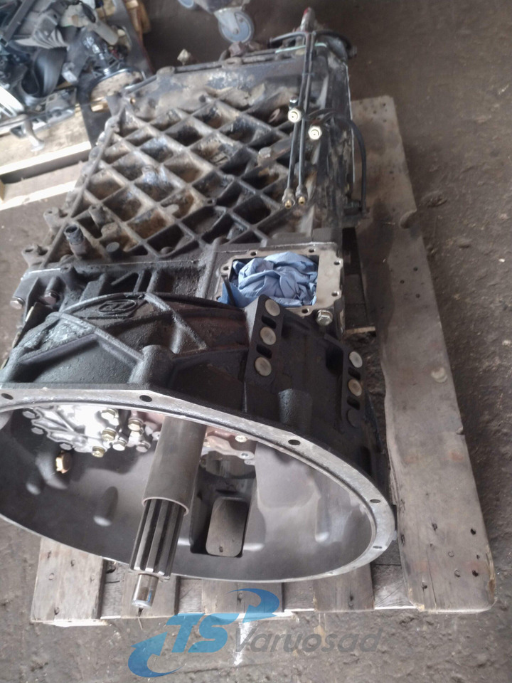 MAN Käigukast 16S-1920TD ( remonditud ) 16S2220TD - Versnellingsbak en onderdelen voor Vrachtwagen: afbeelding 1 MAN Käigukast 16S-1920TD ( remonditud ) 16S2220TD - Versnellingsbak en onderdelen voor Vrachtwagen: afbeelding 1