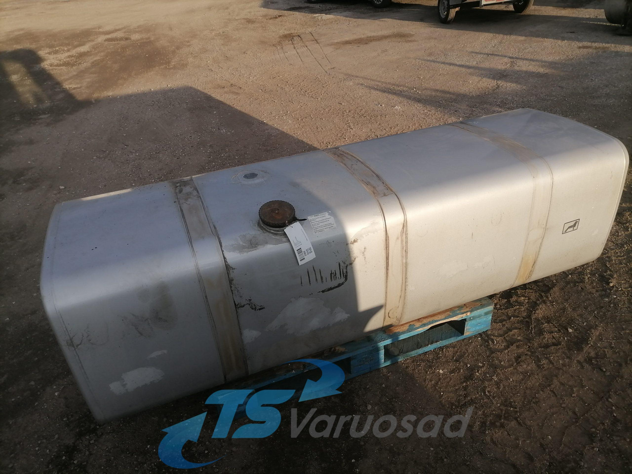 MAN Kütusepaak 800L 81122015598 - Brandstoftank voor Vrachtwagen: afbeelding 1 MAN Kütusepaak 800L 81122015598 - Brandstoftank voor Vrachtwagen: afbeelding 1