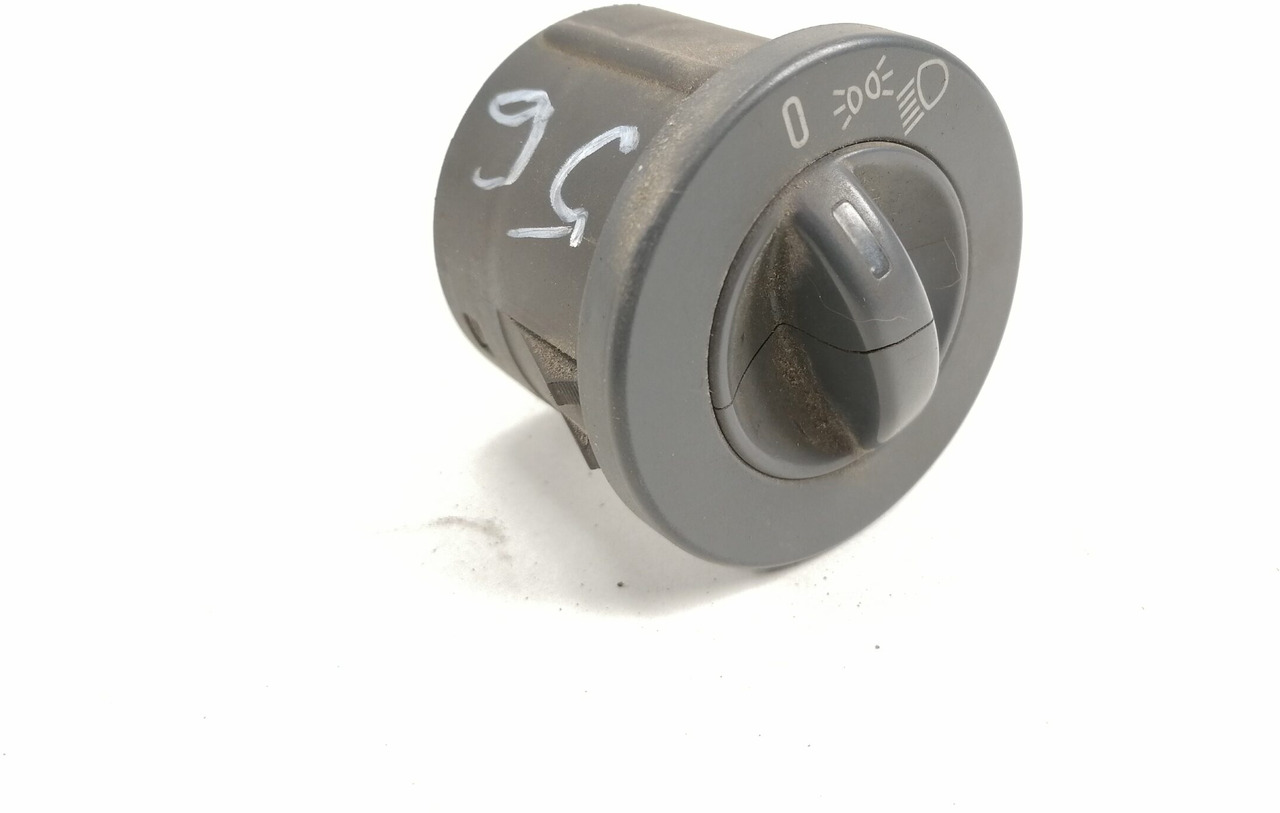 MAN Lüliti, esituled 81255250193 - Cabine voor Vrachtwagen: afbeelding 1 MAN Lüliti, esituled 81255250193 - Cabine voor Vrachtwagen: afbeelding 1