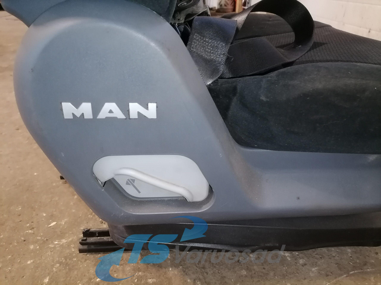 MAN Passenger seat 81623076326 - Zitplaats voor Vrachtwagen: afbeelding 5 MAN Passenger seat 81623076326 - Zitplaats voor Vrachtwagen: afbeelding 5