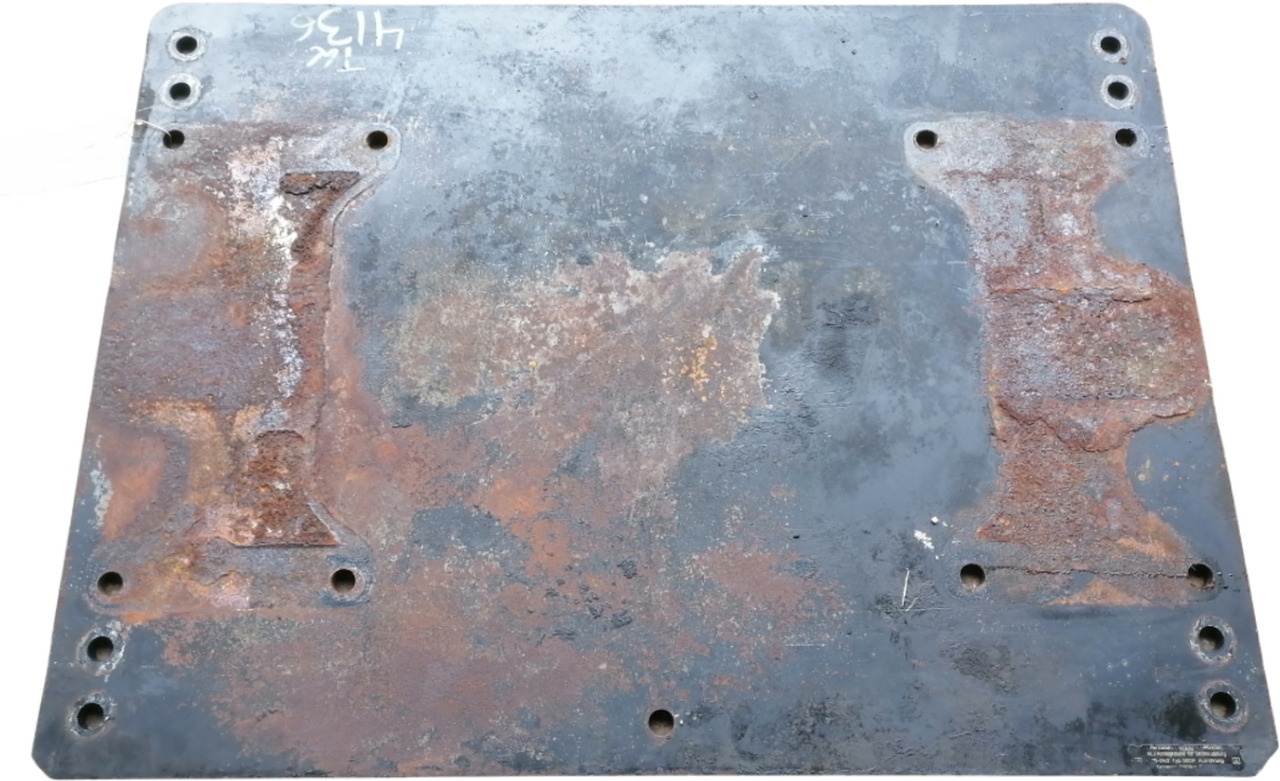 MAN Saddle plate 81427150036 - Koppelschotel voor Vrachtwagen: afbeelding 1 MAN Saddle plate 81427150036 - Koppelschotel voor Vrachtwagen: afbeelding 1