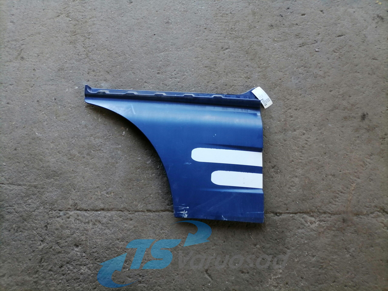 MAN Ukse pikendus, parem 81626100018 - Deur en onderdelen voor Vrachtwagen: afbeelding 1 MAN Ukse pikendus, parem 81626100018 - Deur en onderdelen voor Vrachtwagen: afbeelding 1