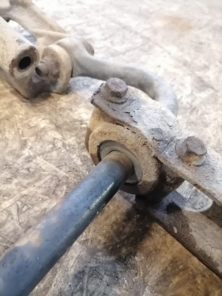 MB Anti-roll bar A9703200511 - Stabilisatorstang voor Vrachtwagen: afbeelding 4 MB Anti-roll bar A9703200511 - Stabilisatorstang voor Vrachtwagen: afbeelding 4