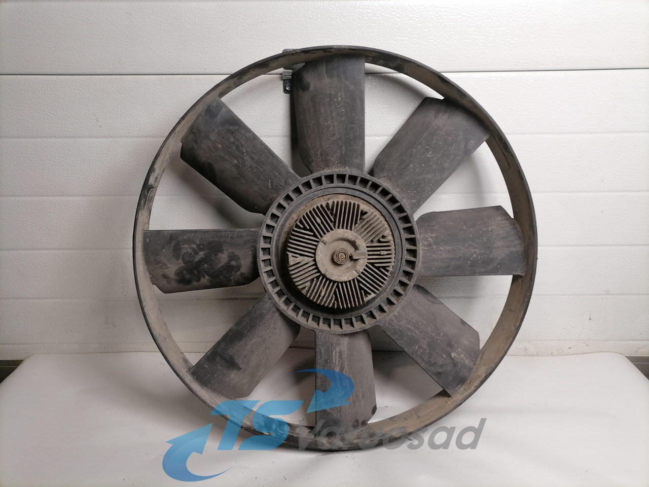 MB Cooling fan 9042050406 - Ventilator voor Vrachtwagen: afbeelding 1 MB Cooling fan 9042050406 - Ventilator voor Vrachtwagen: afbeelding 1