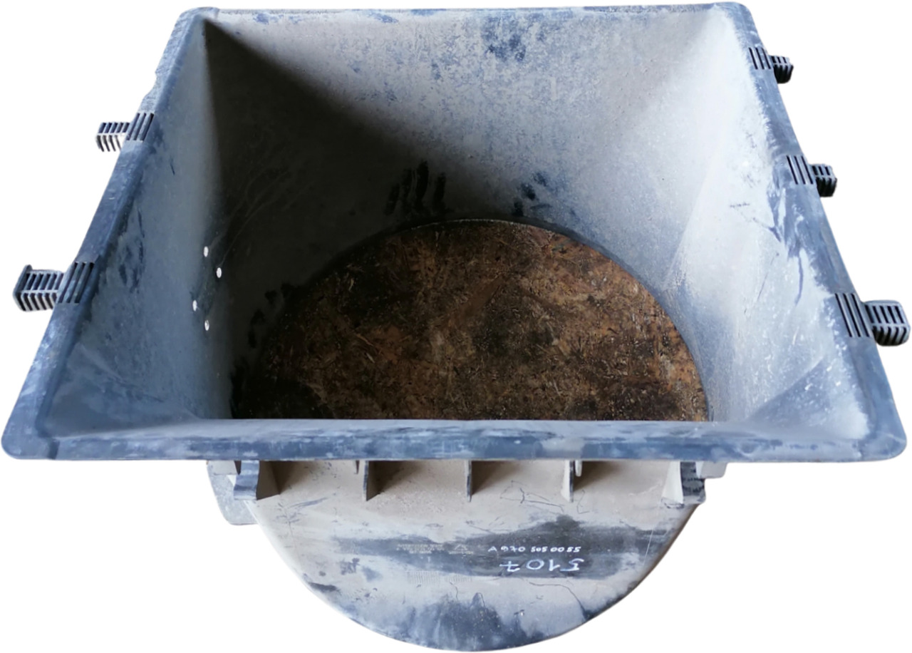 MB Fan shroud 9705050055 - Radiateur voor Vrachtwagen: afbeelding 1 MB Fan shroud 9705050055 - Radiateur voor Vrachtwagen: afbeelding 1