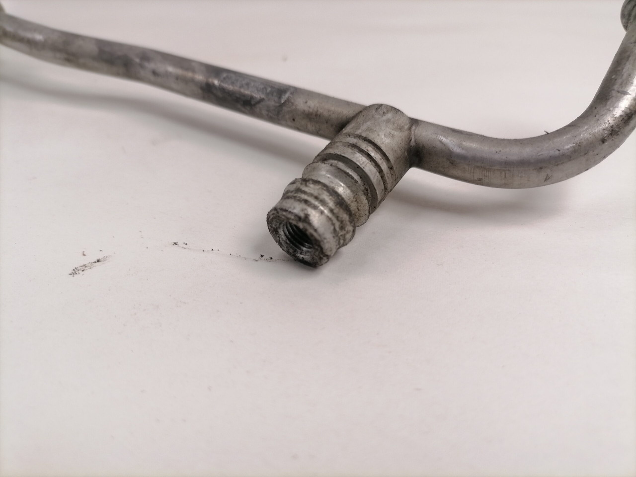 Mercedes-Benz A/C pipe A9608309417 - Verwarming/ Ventilatie voor Vrachtwagen: afbeelding 3 Mercedes-Benz A/C pipe A9608309417 - Verwarming/ Ventilatie voor Vrachtwagen: afbeelding 3