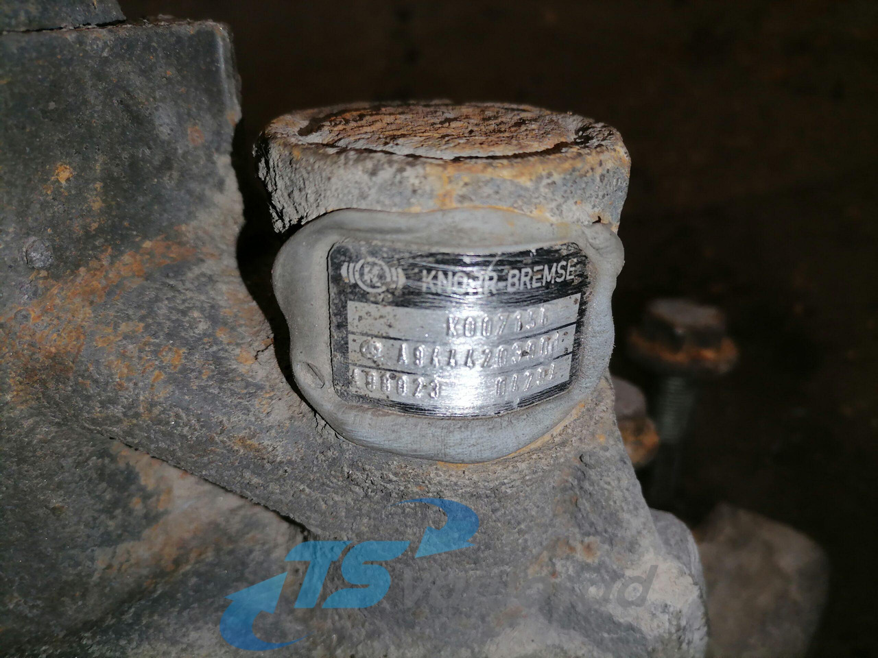 Mercedes-Benz Brake caliper A9444203901 - Remdelen voor Vrachtwagen: afbeelding 5 Mercedes-Benz Brake caliper A9444203901 - Remdelen voor Vrachtwagen: afbeelding 5