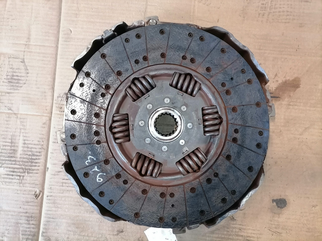 Mercedes-Benz Clutch A0102508804 - Koppeling en onderdelen voor Vrachtwagen: afbeelding 2 Mercedes-Benz Clutch A0102508804 - Koppeling en onderdelen voor Vrachtwagen: afbeelding 2