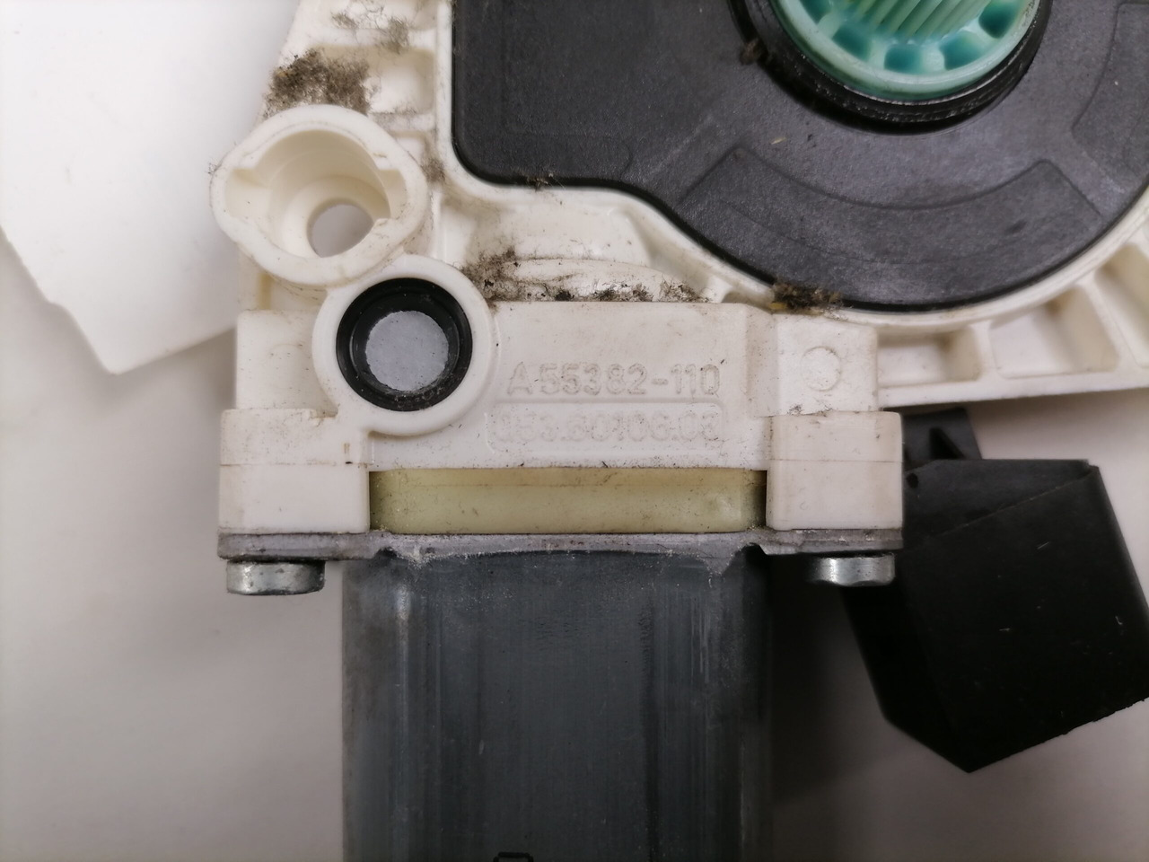 Mercedes-Benz Glass lift A55382110 - Raam en onderdelen voor Vrachtwagen: afbeelding 3 Mercedes-Benz Glass lift A55382110 - Raam en onderdelen voor Vrachtwagen: afbeelding 3