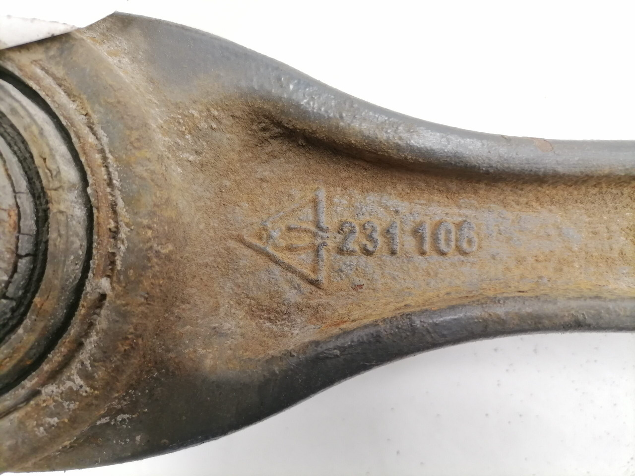 Mercedes-Benz Torque rod A9603300311 - As en onderdelen voor Vrachtwagen: afbeelding 4 Mercedes-Benz Torque rod A9603300311 - As en onderdelen voor Vrachtwagen: afbeelding 4