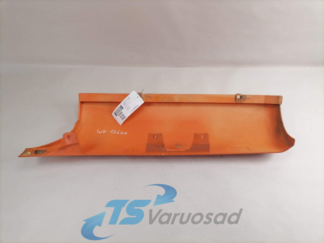 Renault Kabiini nurgapõsk, vasak 5010353331 - Rooster voor Vrachtwagen: afbeelding 2 Renault Kabiini nurgapõsk, vasak 5010353331 - Rooster voor Vrachtwagen: afbeelding 2