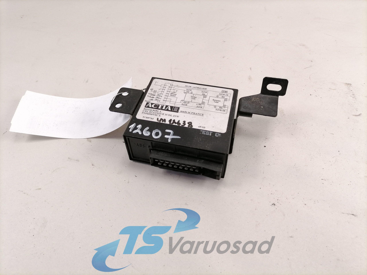 Renault Relee, suunatuled 5010415050 - ECU voor Vrachtwagen: afbeelding 1 Renault Relee, suunatuled 5010415050 - ECU voor Vrachtwagen: afbeelding 1