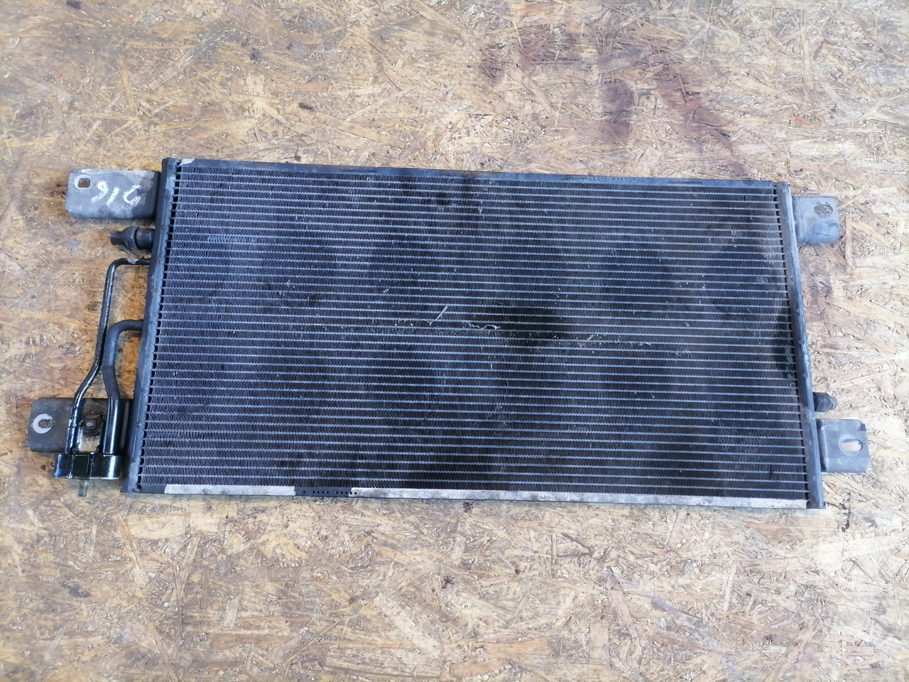 Scania A/C radiator 1790840 - Verwarming/ Ventilatie voor Vrachtwagen: afbeelding 2 Scania A/C radiator 1790840 - Verwarming/ Ventilatie voor Vrachtwagen: afbeelding 2