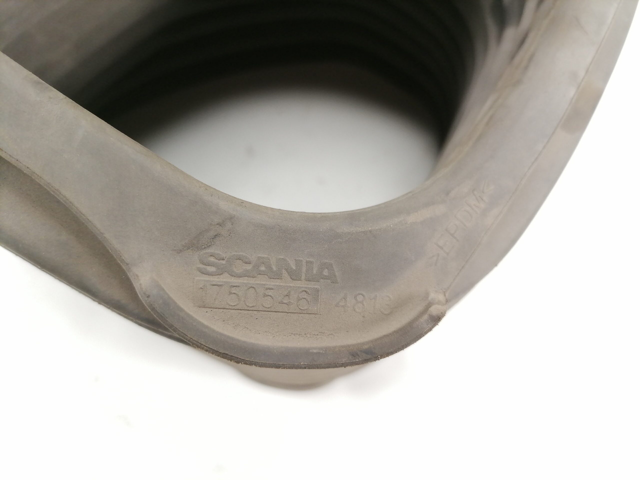 Scania Air intake 1750546 - Luchtinlaatsysteem voor Vrachtwagen: afbeelding 3 Scania Air intake 1750546 - Luchtinlaatsysteem voor Vrachtwagen: afbeelding 3