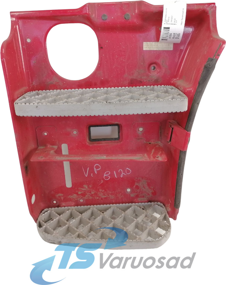 Scania Astmelaua u-plekk, vasak 1854227 - Treeplank voor Vrachtwagen: afbeelding 1 Scania Astmelaua u-plekk, vasak 1854227 - Treeplank voor Vrachtwagen: afbeelding 1
