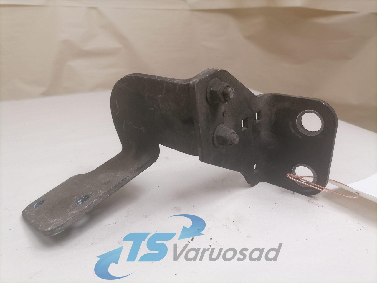 Scania Bracket 1793399 - Frame/ Chassis voor Vrachtwagen: afbeelding 2 Scania Bracket 1793399 - Frame/ Chassis voor Vrachtwagen: afbeelding 2