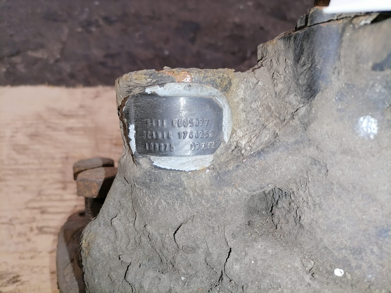 Scania Brake caliper 1744250 - Remdelen voor Vrachtwagen: afbeelding 4 Scania Brake caliper 1744250 - Remdelen voor Vrachtwagen: afbeelding 4