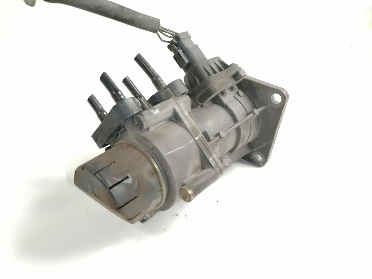 Scania Brake pressure control 1867518 - Remventiel voor Vrachtwagen: afbeelding 4 Scania Brake pressure control 1867518 - Remventiel voor Vrachtwagen: afbeelding 4