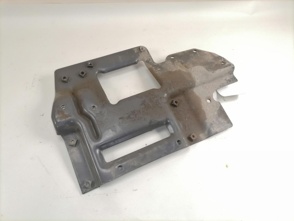 Scania Bumper bracket 1915256 - Bumper voor Vrachtwagen: afbeelding 2 Scania Bumper bracket 1915256 - Bumper voor Vrachtwagen: afbeelding 2