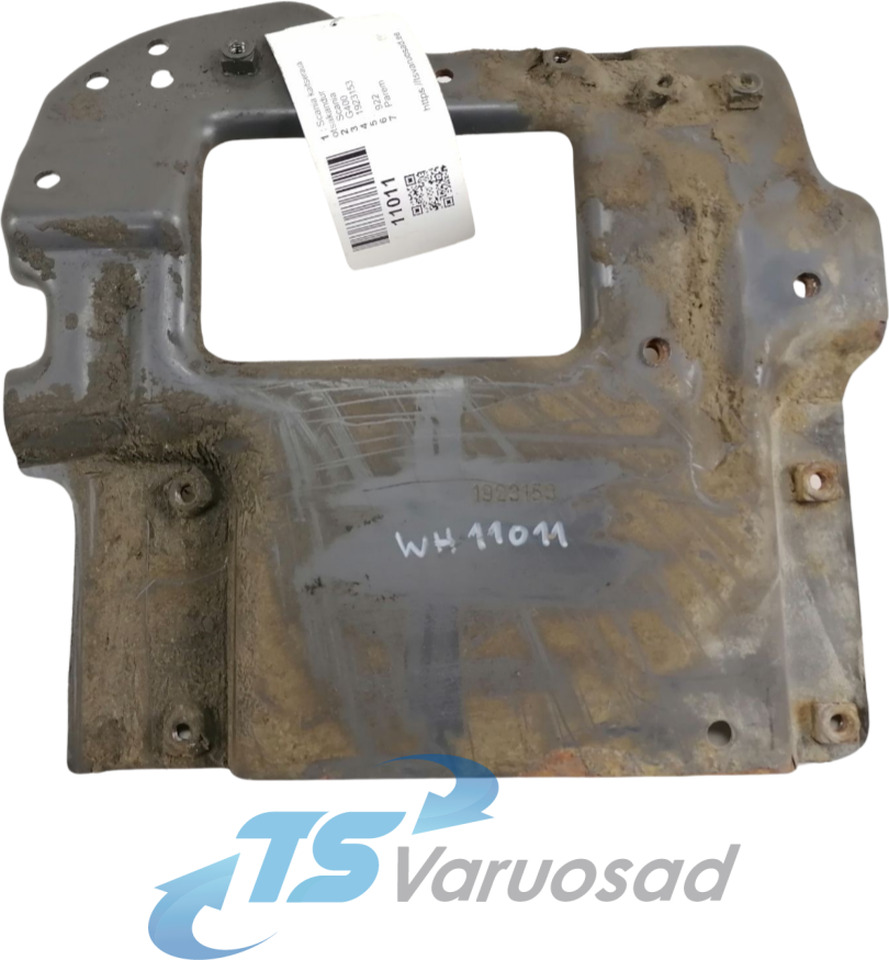 Scania Bumper bracket 1923153 - Bumper voor Vrachtwagen: afbeelding 1 Scania Bumper bracket 1923153 - Bumper voor Vrachtwagen: afbeelding 1