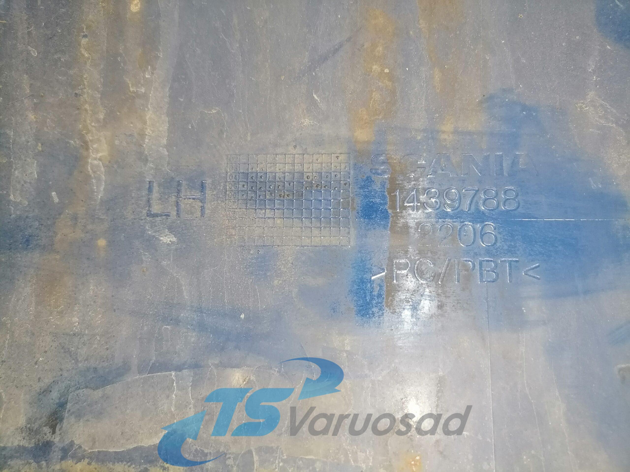 Scania Bumper cover 1439788 - Bumperhoek voor Vrachtwagen: afbeelding 2 Scania Bumper cover 1439788 - Bumperhoek voor Vrachtwagen: afbeelding 2