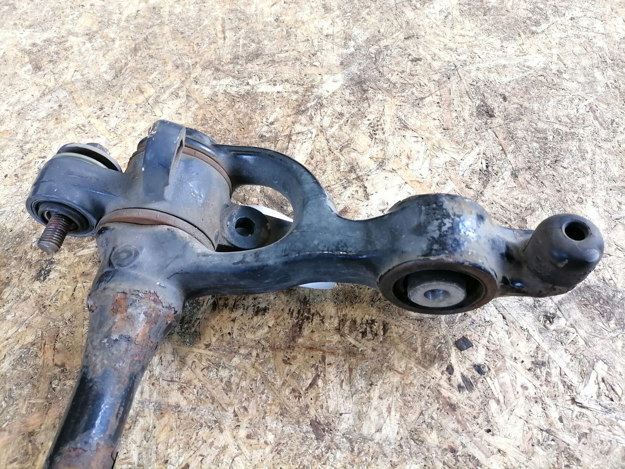 Scania Cab anti-roll bar 1885873 - Cabinevering voor Vrachtwagen: afbeelding 4 Scania Cab anti-roll bar 1885873 - Cabinevering voor Vrachtwagen: afbeelding 4