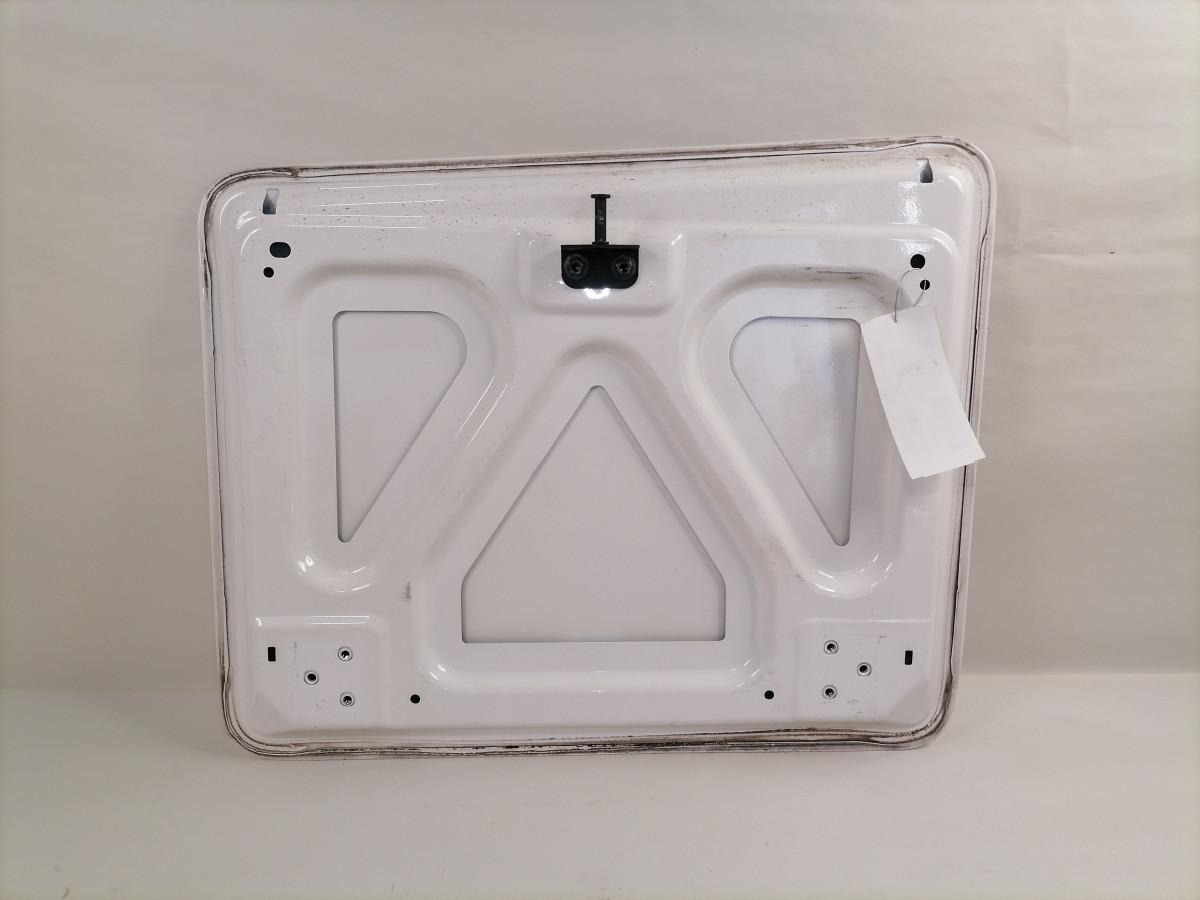 Scania Cab side door 2711882 - Universeel onderdeel voor Vrachtwagen: afbeelding 2 Scania Cab side door 2711882 - Universeel onderdeel voor Vrachtwagen: afbeelding 2