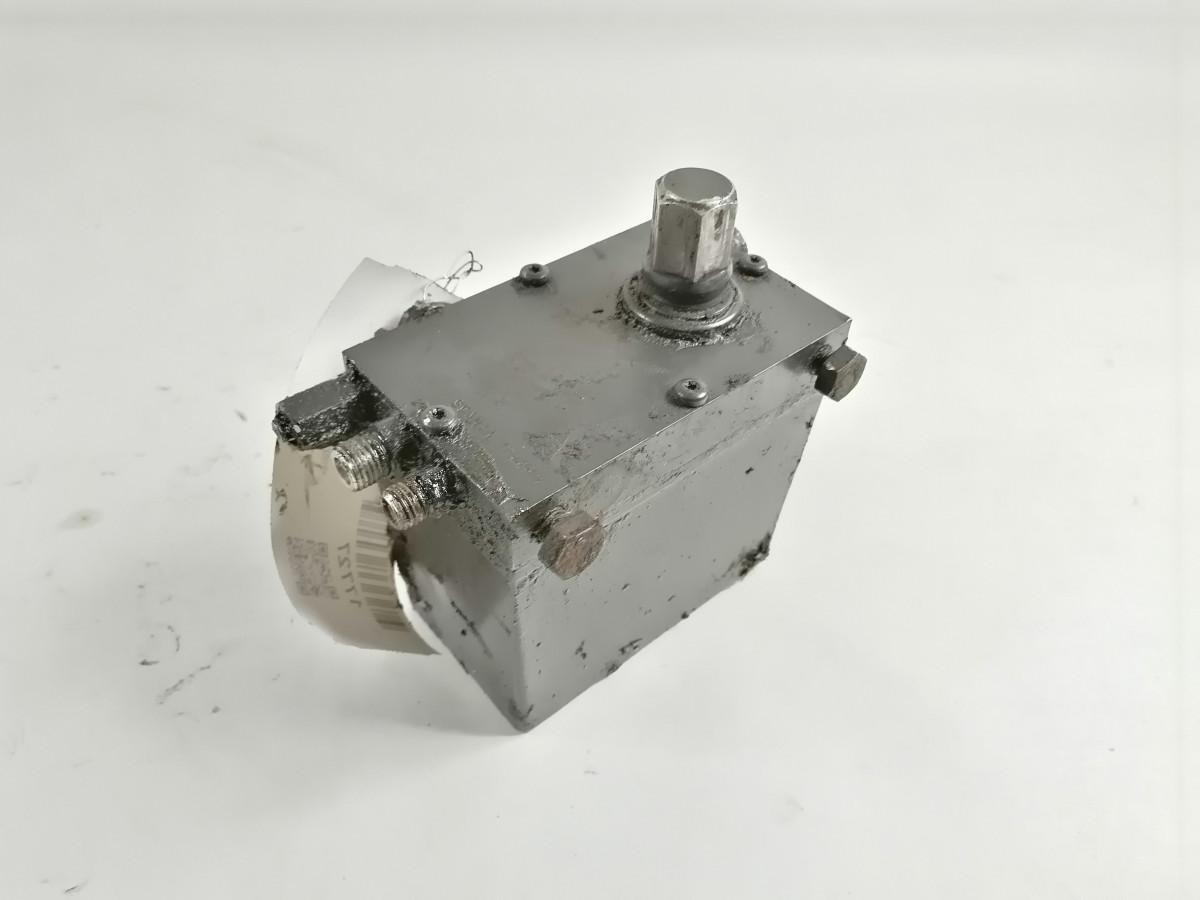 Scania Cab tilting pump 1794907 - Cabinevering voor Vrachtwagen: afbeelding 4 Scania Cab tilting pump 1794907 - Cabinevering voor Vrachtwagen: afbeelding 4