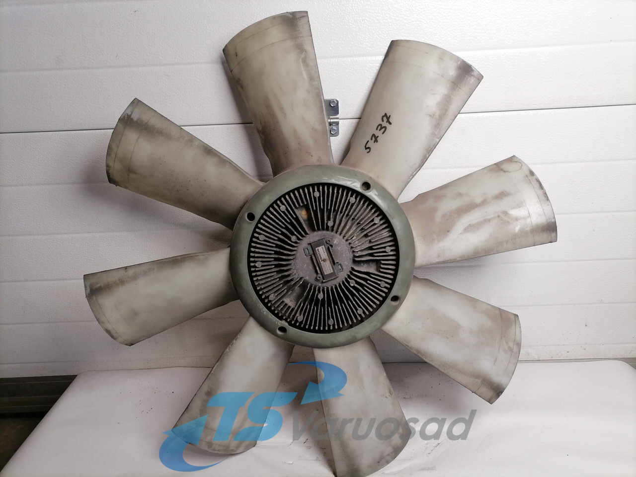 Scania Cooling fan 1392261 - Ventilator voor Vrachtwagen: afbeelding 1 Scania Cooling fan 1392261 - Ventilator voor Vrachtwagen: afbeelding 1