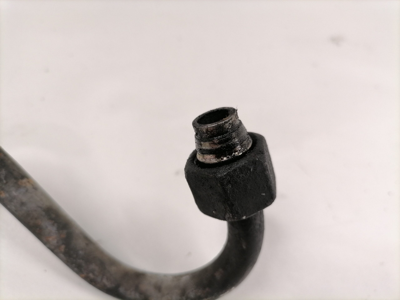 Scania Crankcase Ventilation Pipe 1793445 - Carter voor Vrachtwagen: afbeelding 2 Scania Crankcase Ventilation Pipe 1793445 - Carter voor Vrachtwagen: afbeelding 2