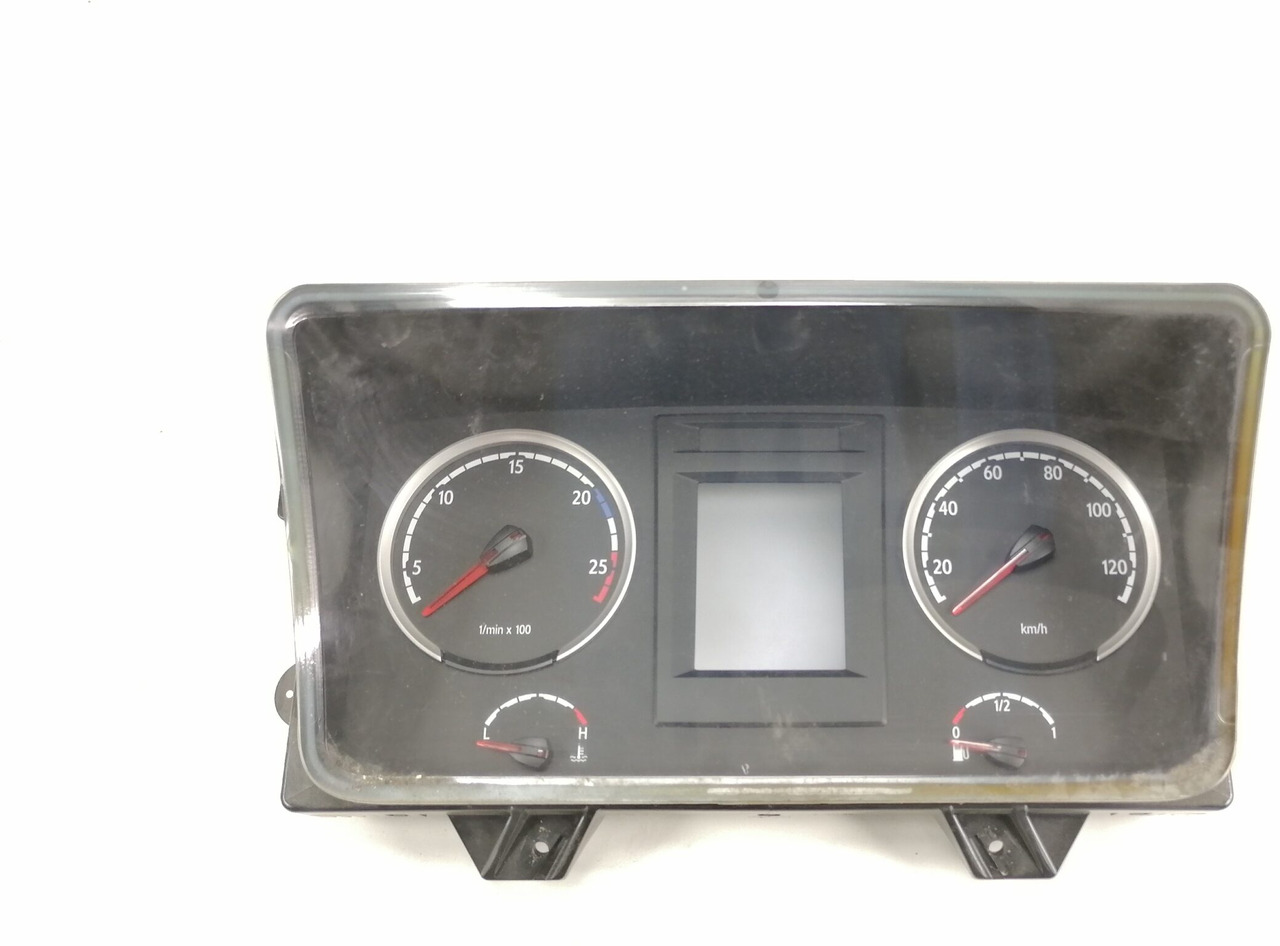 Scania Dashboard 1929124 - Instrumentenpaneel voor Vrachtwagen: afbeelding 1 Scania Dashboard 1929124 - Instrumentenpaneel voor Vrachtwagen: afbeelding 1