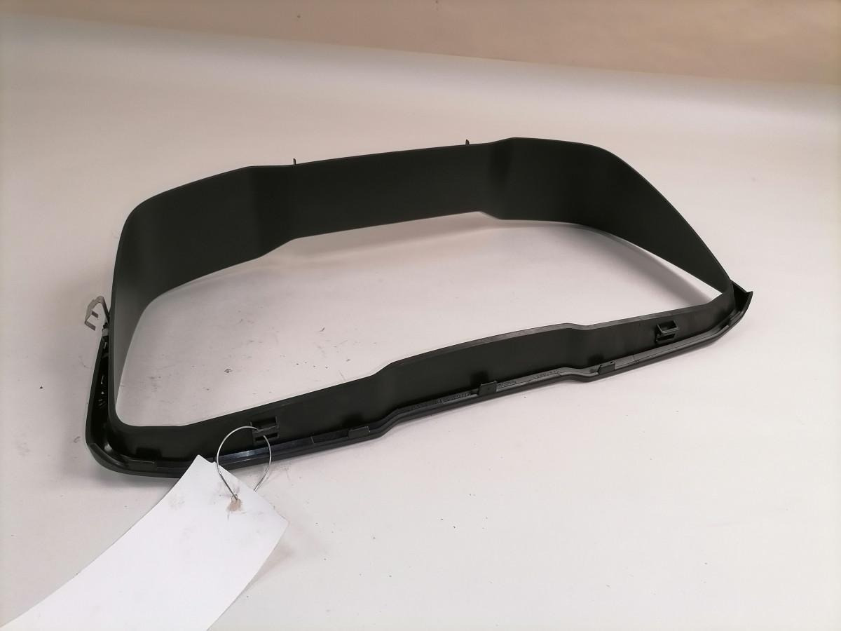 Scania Dashboard cover 2776367 - Instrumentenpaneel voor Vrachtwagen: afbeelding 2 Scania Dashboard cover 2776367 - Instrumentenpaneel voor Vrachtwagen: afbeelding 2