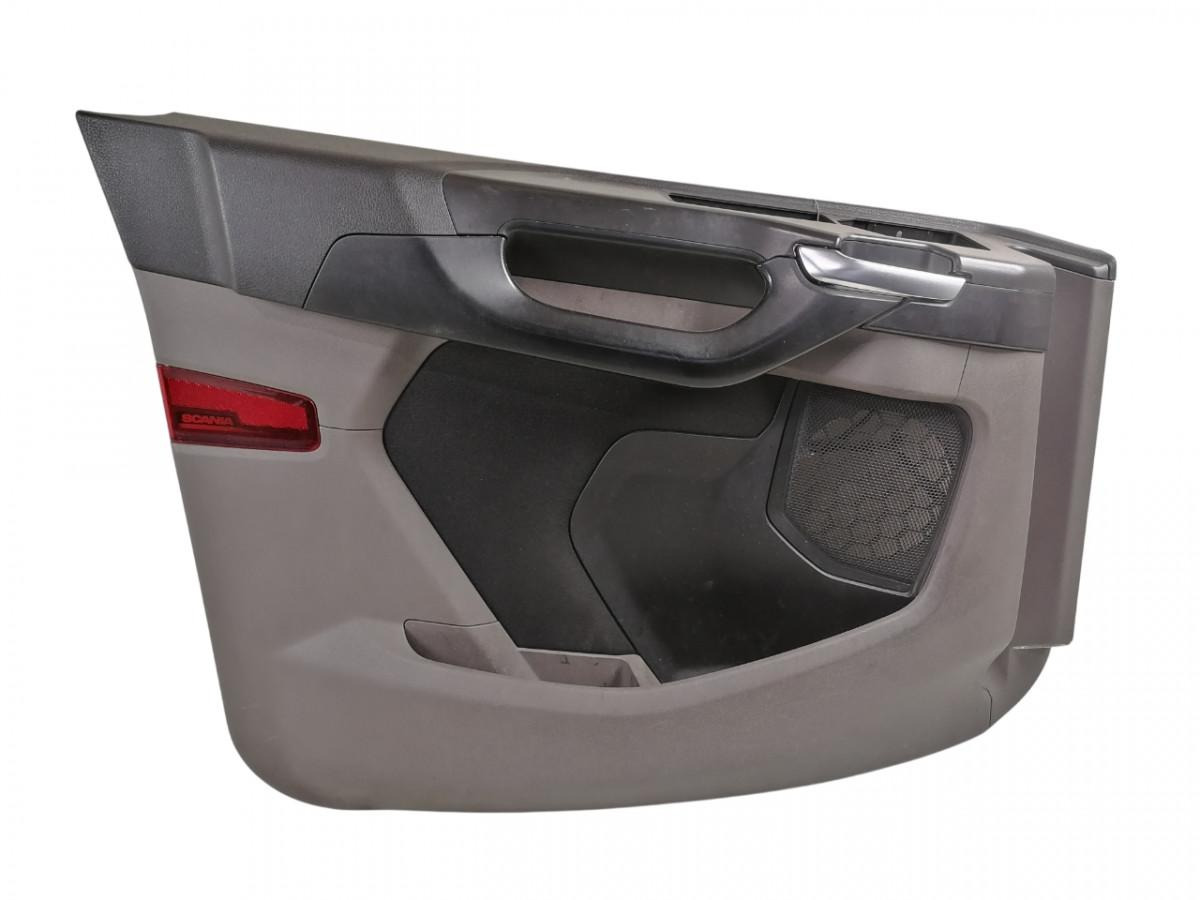Scania Door trim panel 2795125 - Deur en onderdelen voor Vrachtwagen: afbeelding 1 Scania Door trim panel 2795125 - Deur en onderdelen voor Vrachtwagen: afbeelding 1