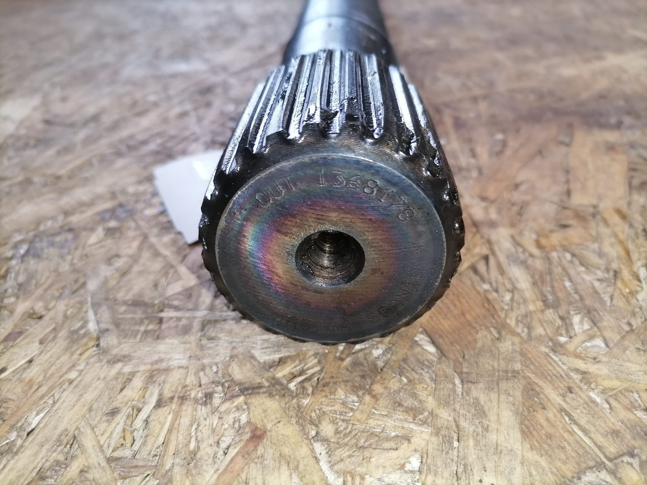 Scania Drive shaft 1368178 - Aandrijfas voor Vrachtwagen: afbeelding 4 Scania Drive shaft 1368178 - Aandrijfas voor Vrachtwagen: afbeelding 4