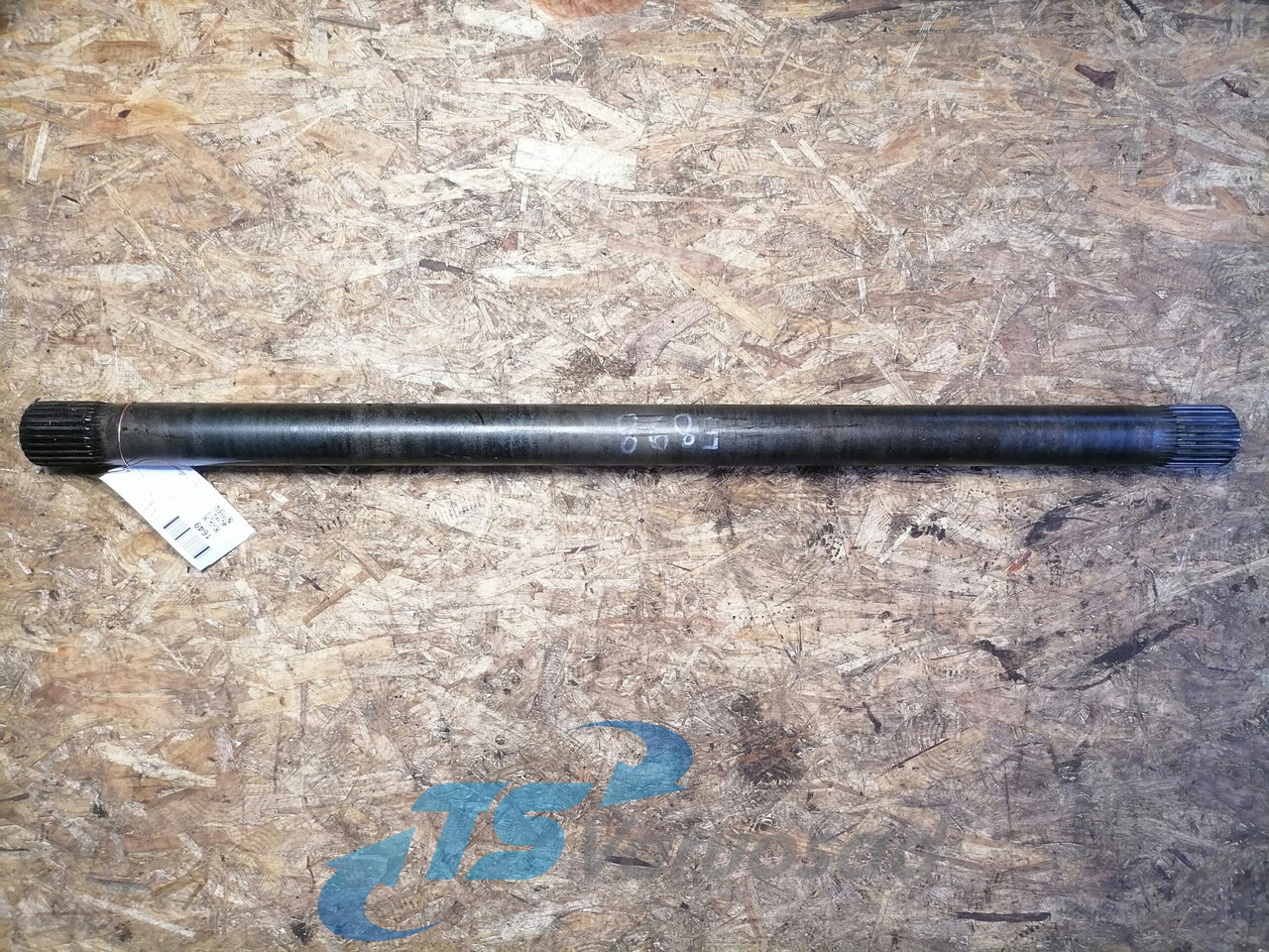 Scania Drive shaft 1761195 - Aandrijfas voor Vrachtwagen: afbeelding 2 Scania Drive shaft 1761195 - Aandrijfas voor Vrachtwagen: afbeelding 2