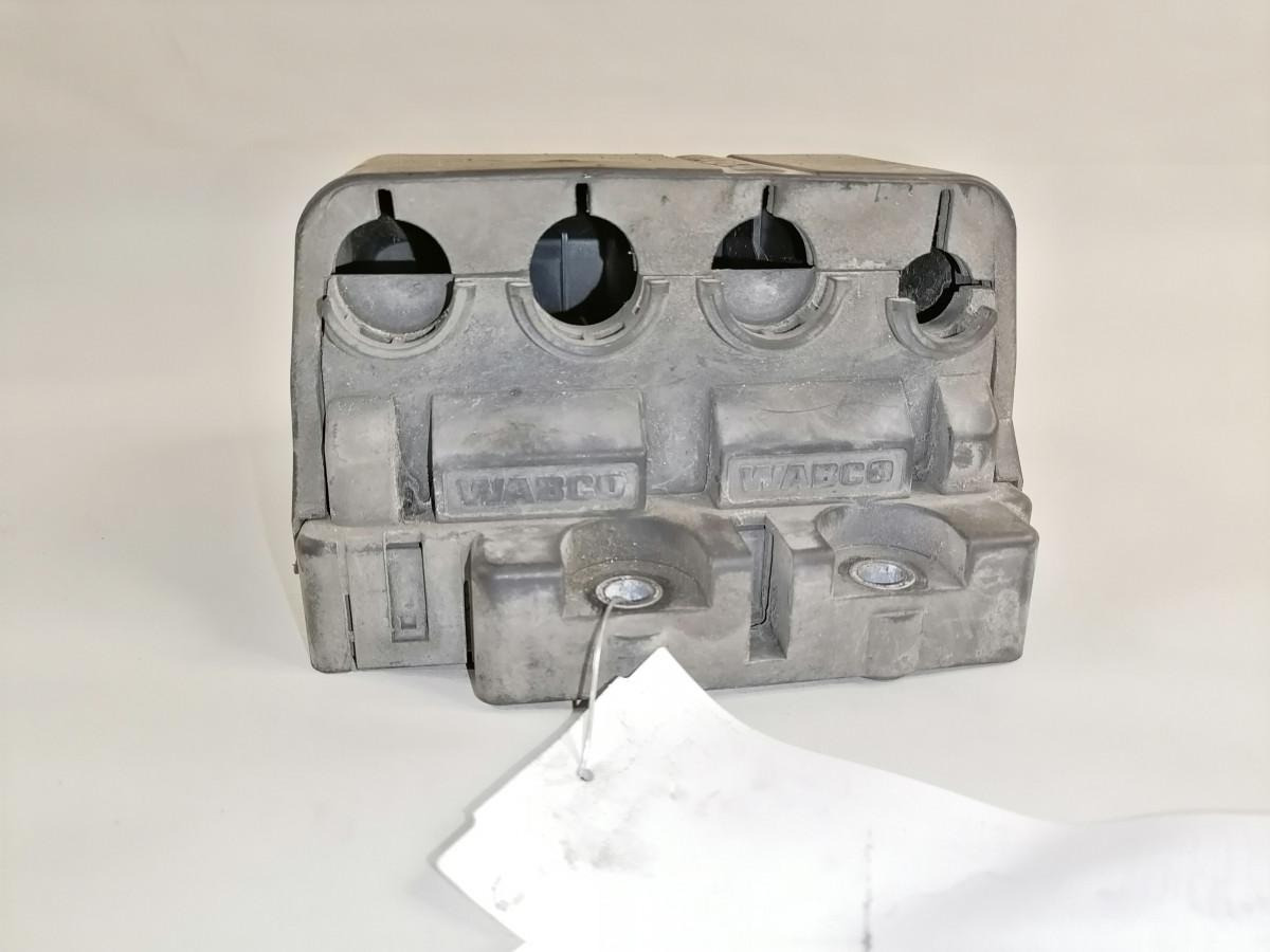 Scania Ecu, ECAS 2674575 - ECU voor Vrachtwagen: afbeelding 4 Scania Ecu, ECAS 2674575 - ECU voor Vrachtwagen: afbeelding 4