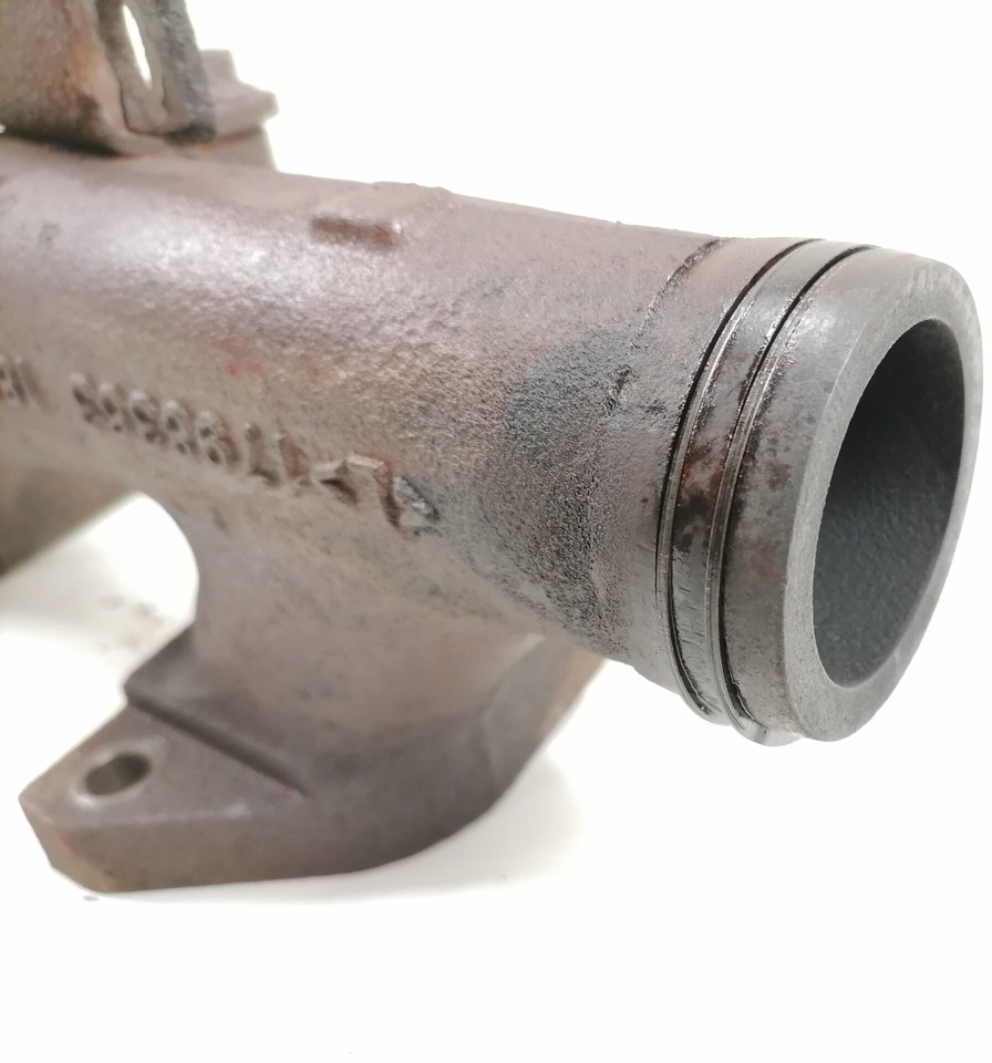 Scania Exhaust mainfold 1798363 - Uitlaatspruitstuk voor Vrachtwagen: afbeelding 3 Scania Exhaust mainfold 1798363 - Uitlaatspruitstuk voor Vrachtwagen: afbeelding 3