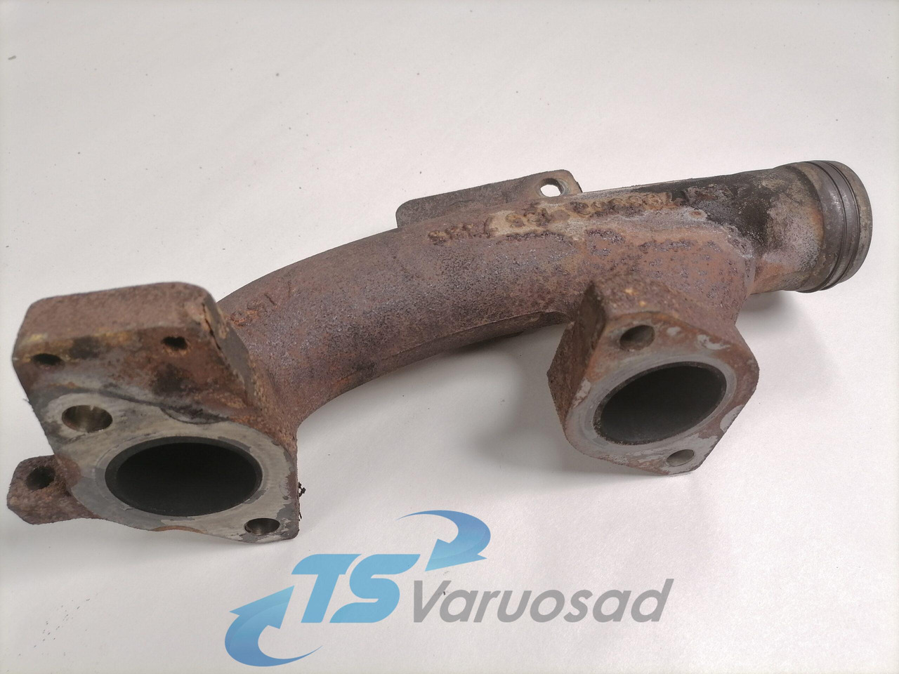 Scania Exhaust mainfold 1798363 - Uitlaatspruitstuk voor Vrachtwagen: afbeelding 4 Scania Exhaust mainfold 1798363 - Uitlaatspruitstuk voor Vrachtwagen: afbeelding 4