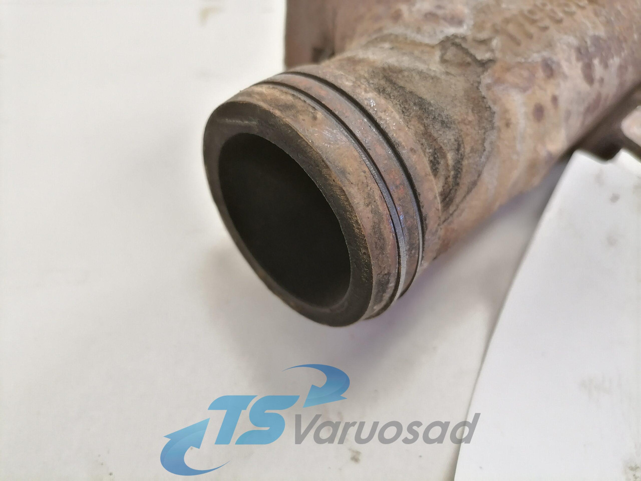 Scania Exhaust mainfold 1798363 - Uitlaatspruitstuk voor Vrachtwagen: afbeelding 2 Scania Exhaust mainfold 1798363 - Uitlaatspruitstuk voor Vrachtwagen: afbeelding 2