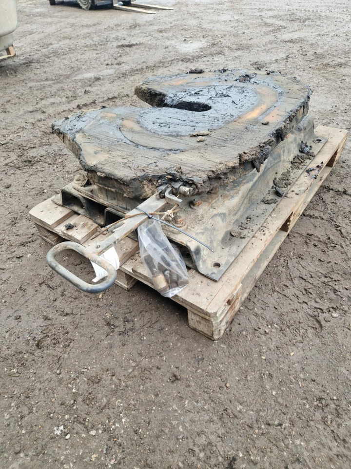 Scania Fifht wheel MP1101 - Koppelschotel voor Vrachtwagen: afbeelding 3 Scania Fifht wheel MP1101 - Koppelschotel voor Vrachtwagen: afbeelding 3